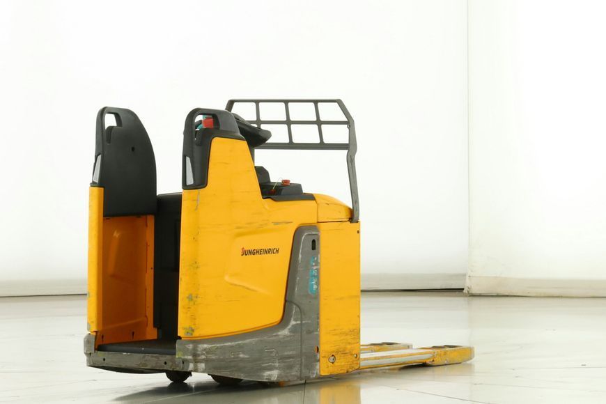 Jungheinrich ERE-225-DRIVE PLUS 176650 фото