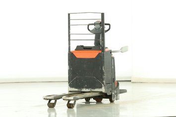 Toyota LPE-200 174945 фото