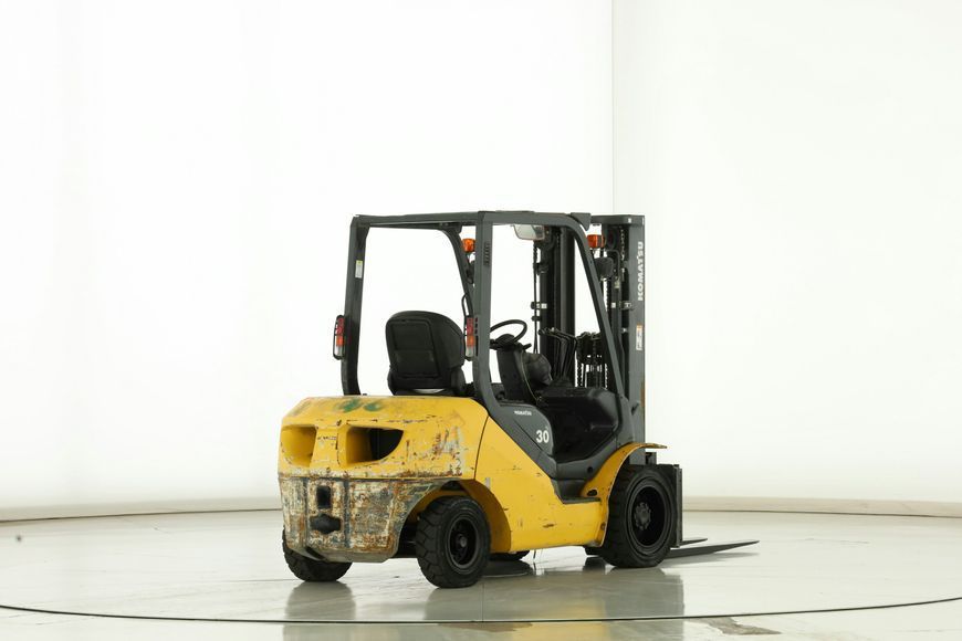 Komatsu FD-30-T-17 174140 фото